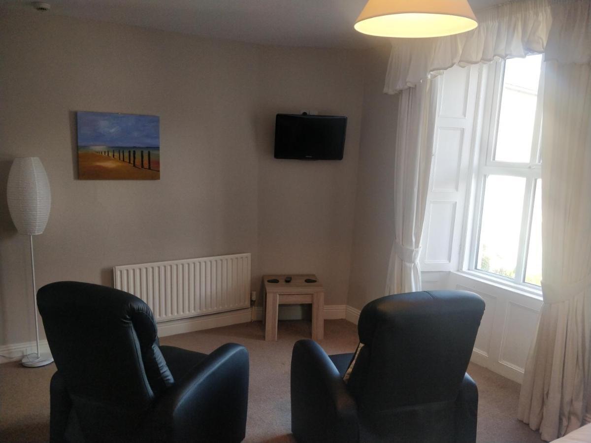 Avonmore House Guest Accommodation Youghal Eksteriør billede