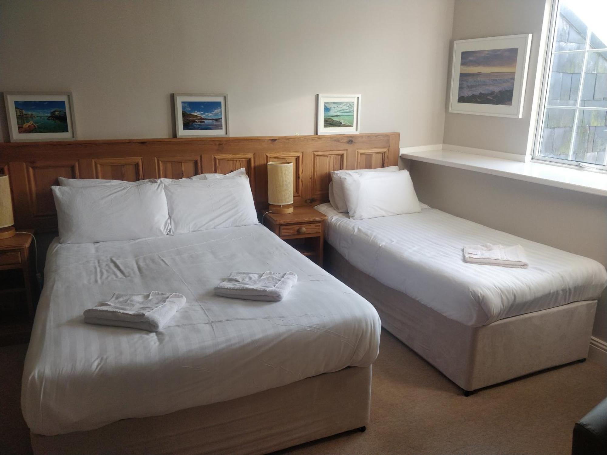 Avonmore House Guest Accommodation Youghal Eksteriør billede