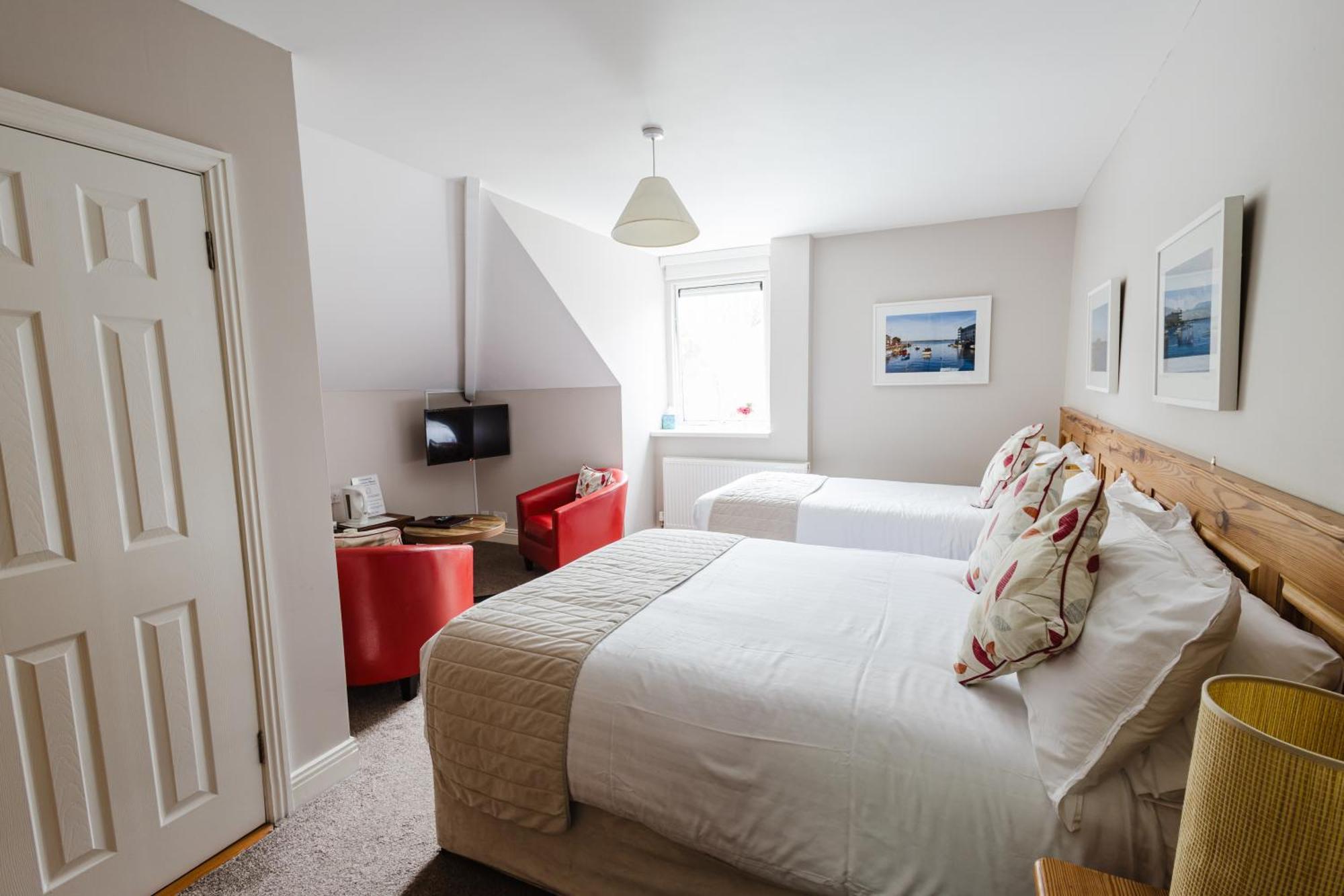 Avonmore House Guest Accommodation Youghal Eksteriør billede